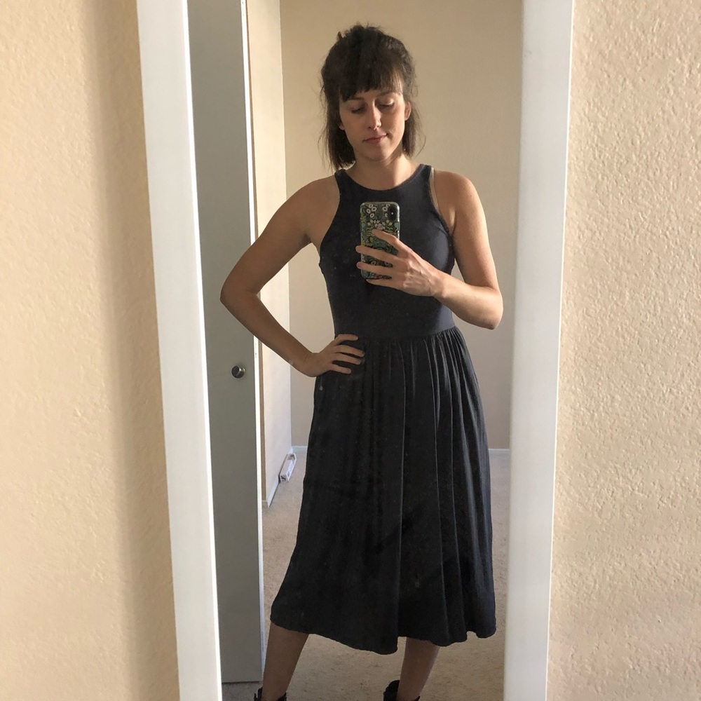 Lou & Grey Stretchy Comfortable Dress